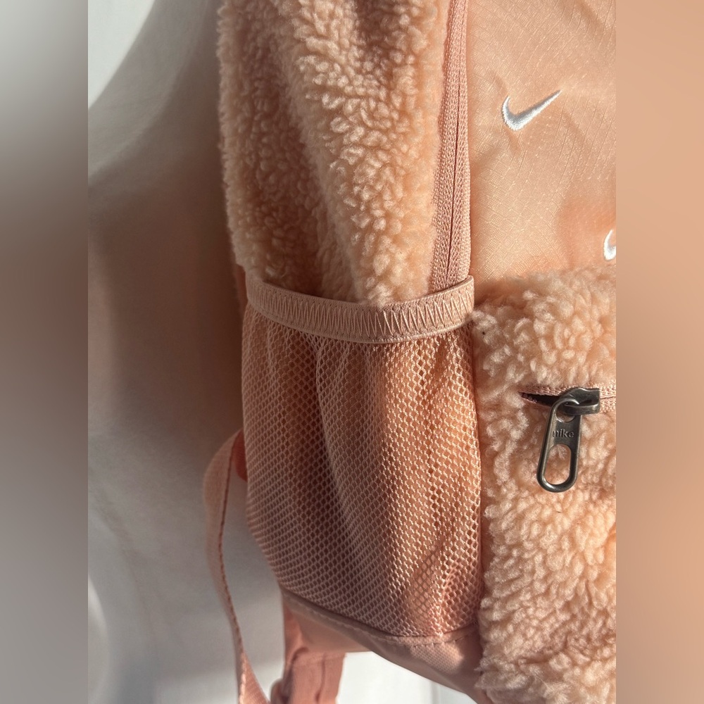 Nike Brasilia JDI Arctic Orange (peach) Color DQ5340-800 Kids Mini Backpack - Picture 5 of 7